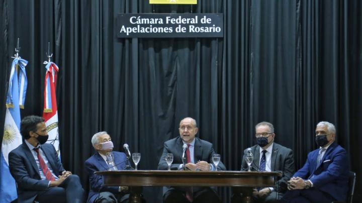 El gobernador se reunió con la Justicia Federal de Rosario