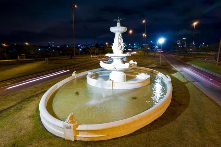 Ingreso a Santa Fe: la Fuente de la Cordialidad luce como nueva