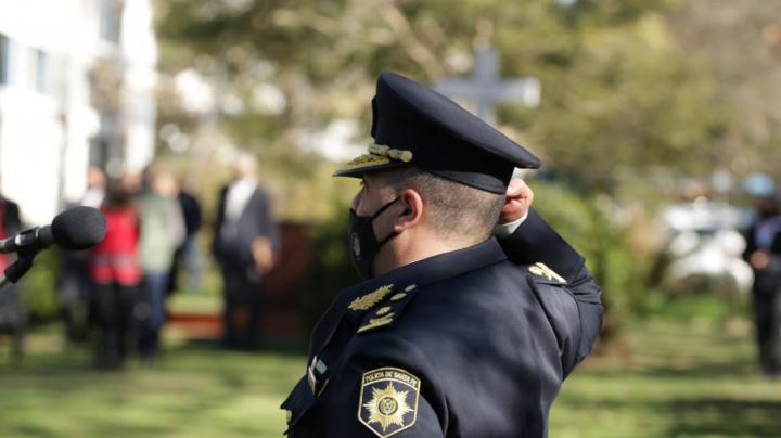 Ascendieron post mortem a policías que murieron por covid