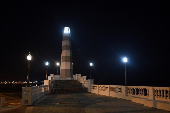 El Faro de la Costanera volvió a iluminar la Setúbal