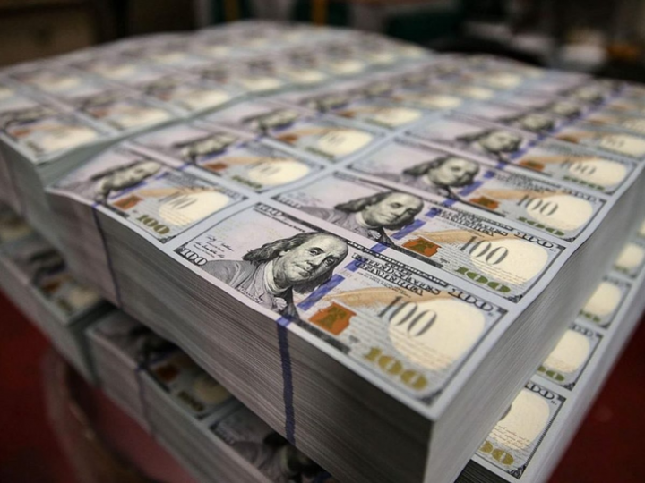 Archivaron la causa de los “dólares termosellados”