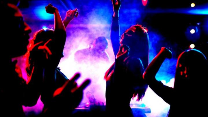 En Navidad y Año Nuevo, boliches y fiestas hasta las 6