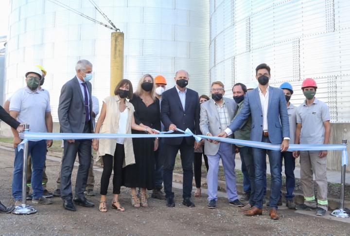 Empresarios destacan la política de Perotti