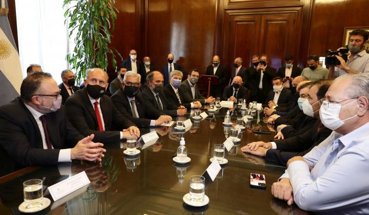 Perotti en la presentación del Plan GanAR 2022-2023