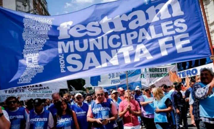  Despiden a trabajadores municipales de Santa Fe