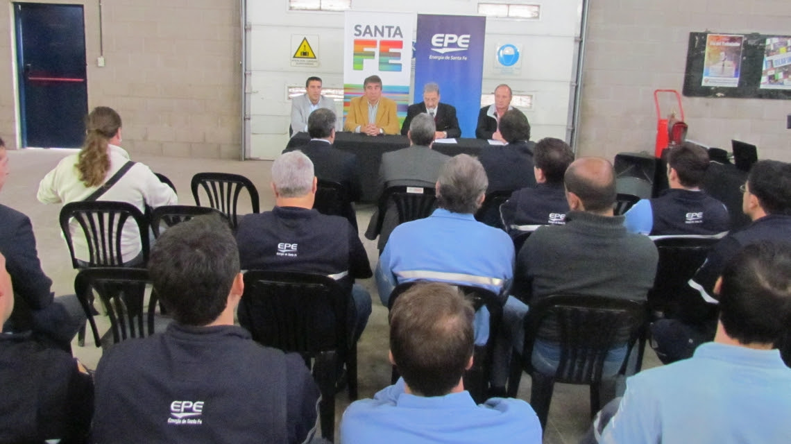 Comprarán ropa ignífuga para operarios de la EPE