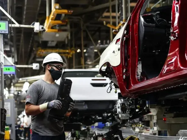 Crearán 2 millones de empleos y cien mil empresas