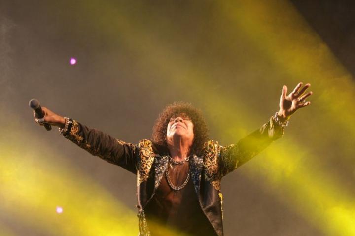 “La Mona” hizo bailar a 120 mil personas en el Obelisco