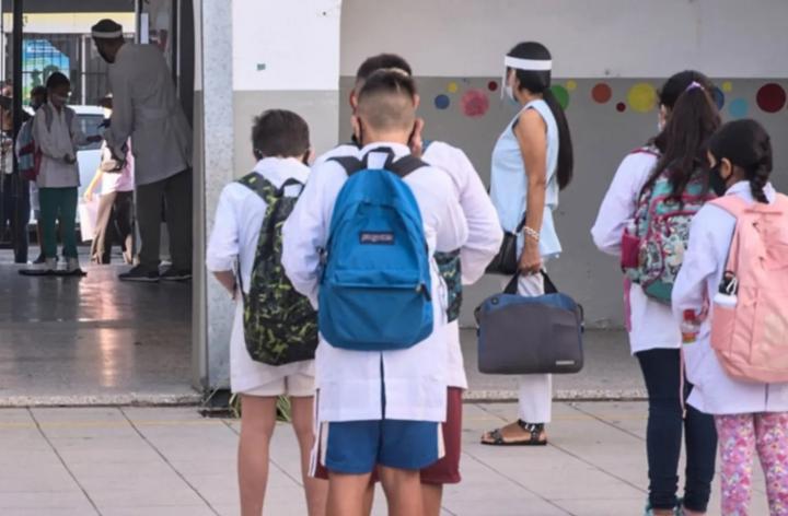 Más de 300 escuelas no tienen gas en Rosario