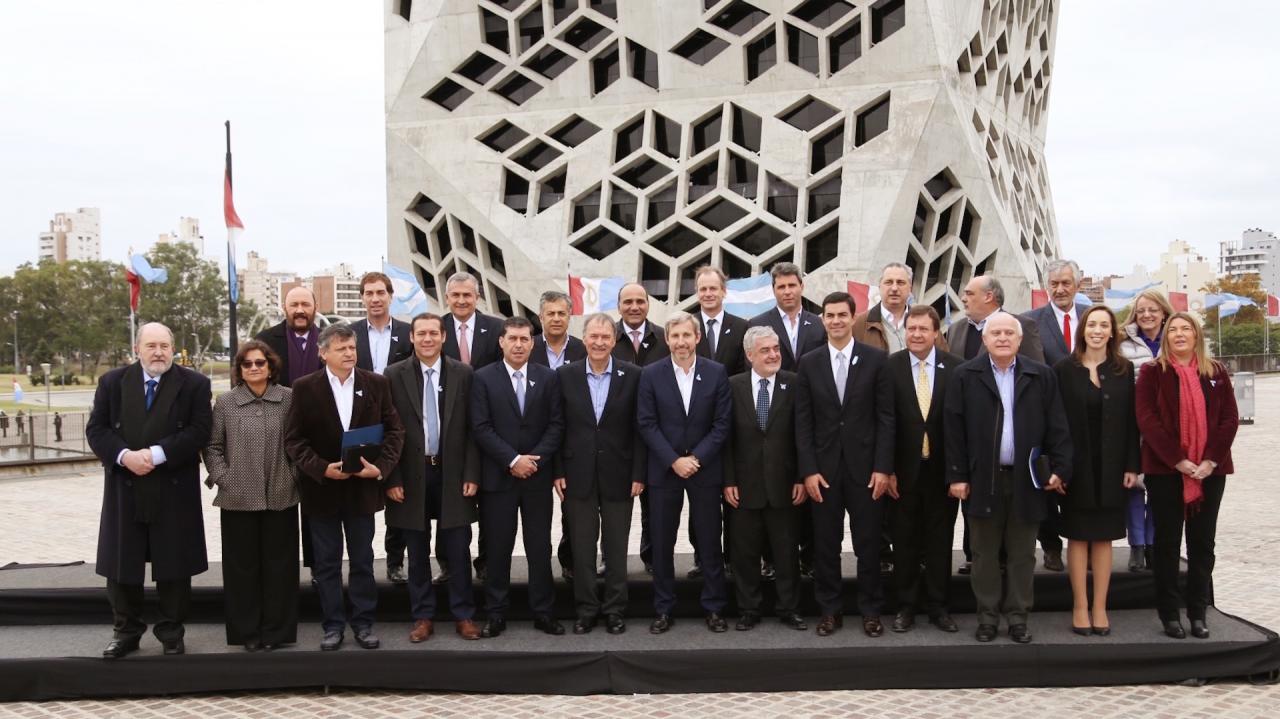  Lifschitz reclamó a la Nación la deuda con la Caja de Jubilaciones