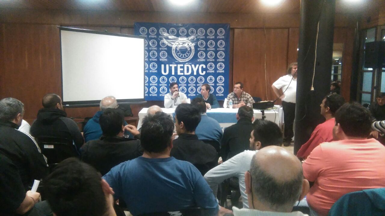 Dictan un curso a afiliados de UTEDYC Santa Fe