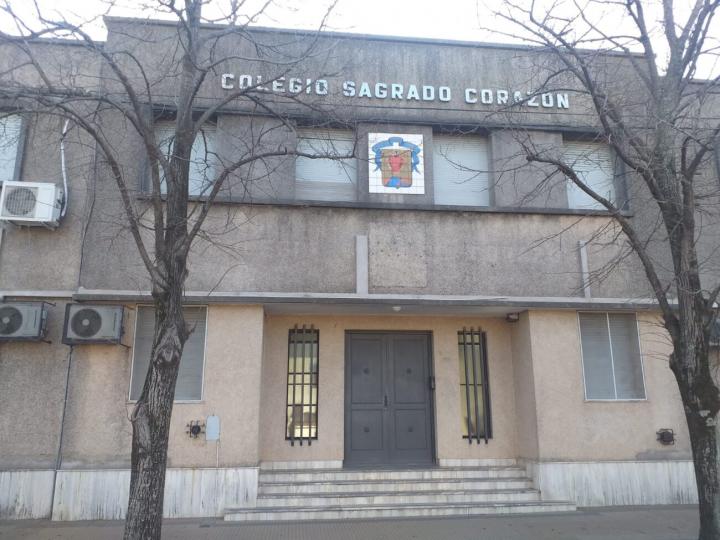 Denuncian a un religioso por abuso sexual en un colegio