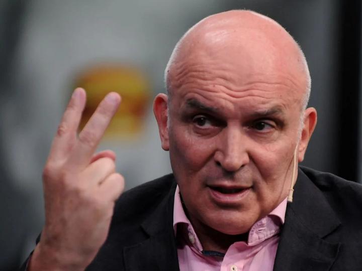 Espert pidió limitar la natalidad en hogares pobres