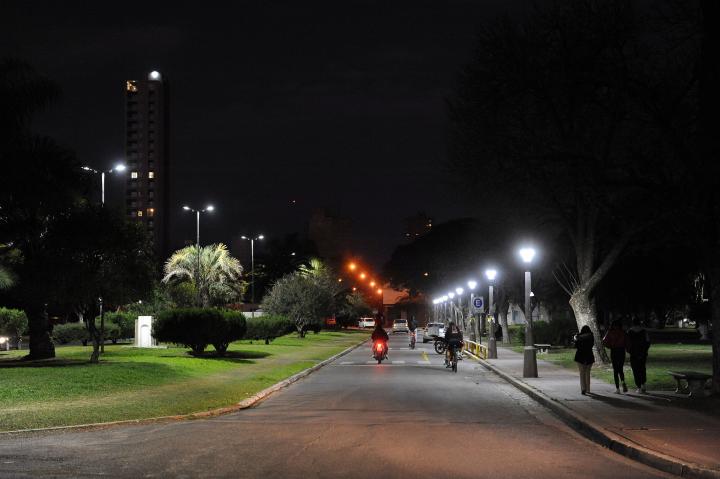 Santa Fe: el Parque Garay con moderna iluminación led