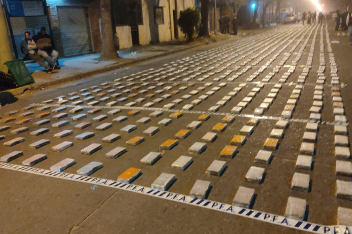 Golpe al narcotráfico: secuestran 1500 kilos de cocaína