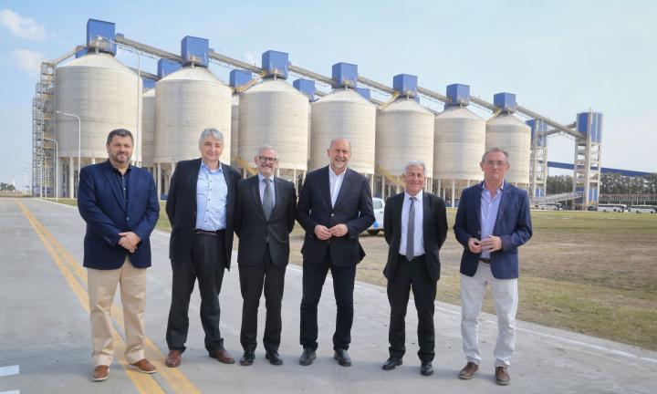 El gobernador inauguró un puerto modelo en Timbúes