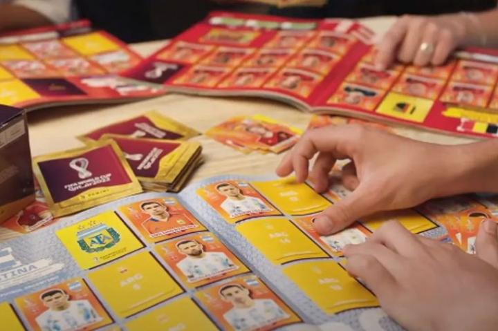 Creó “el Tinder de figuritas” y llenó el álbum del Mundial 