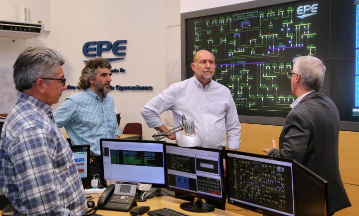 Perotti destacó el plan de la EPE para afrontar el verano