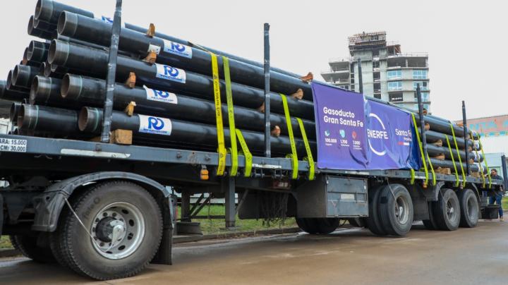 Llegaron los caños para el Gasoducto Gran Santa Fe