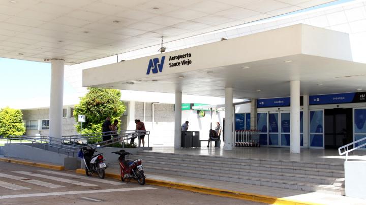 ¿El Aeropuerto Sauce Viejo será internacional?