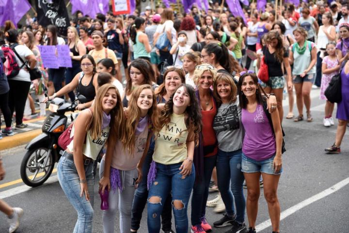 8M: asueto para las empleadas públicas de Santa Fe