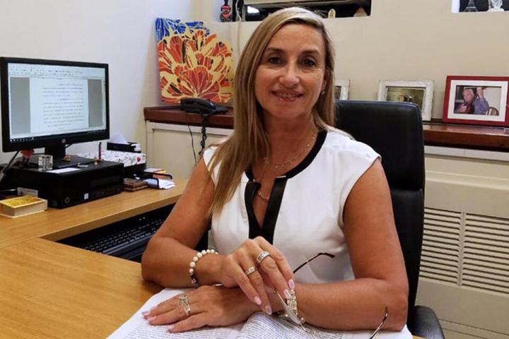 Prohíben ingresar a la cancha por no pagar la cuota alimentaria