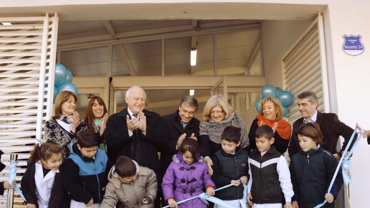 Inauguran una escuela primaria en Roldán