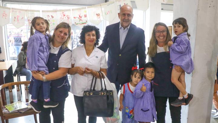 Perotti anunció la creación de 27 jardines de infantes
