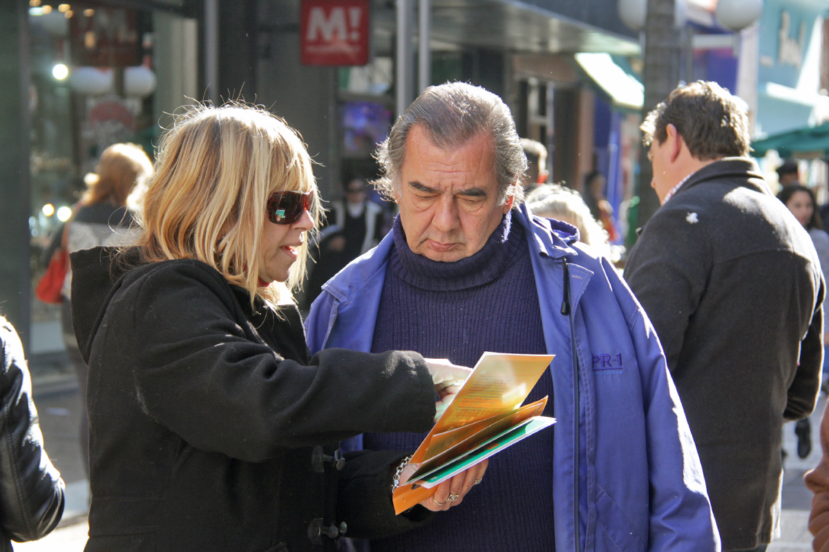 “Jueves de Derechos” para adultos mayores