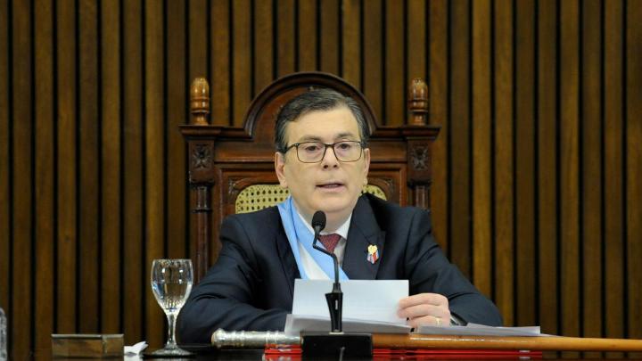 Bono de $ 150 mil para empleados públicos santiagueños