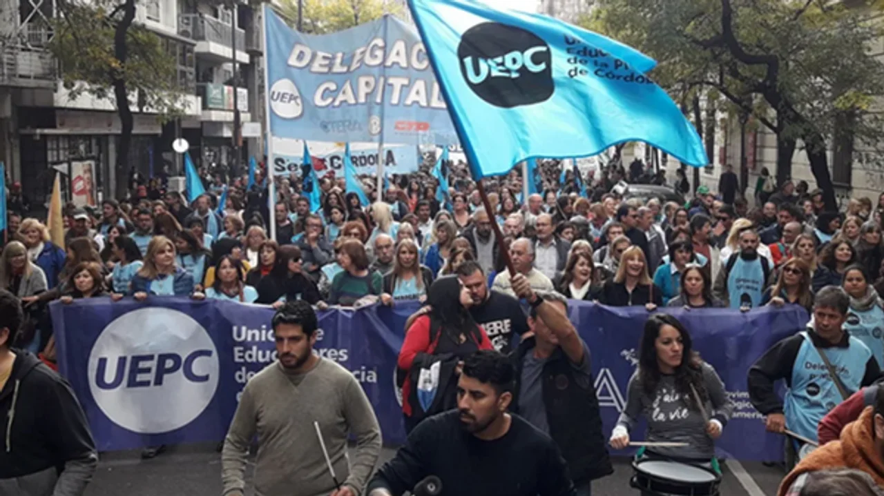 Docentes de Córdoba tampoco dictarán clases este jueves