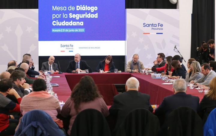 Se reunió la Mesa de Diálogo por la Seguridad Ciudadana