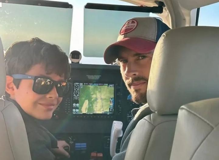 Le cedió la avioneta a su hijo de 12 años: cayeron y murieron los dos