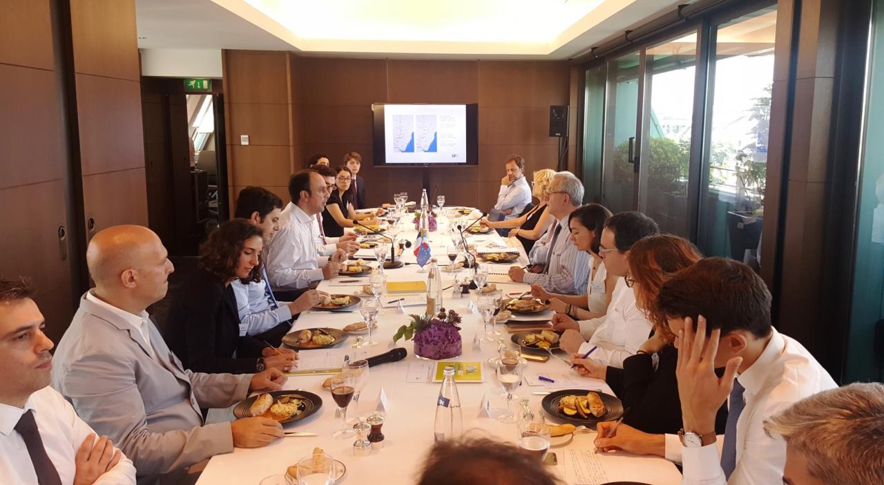 Empresarios franceses se centran en Santa Fe