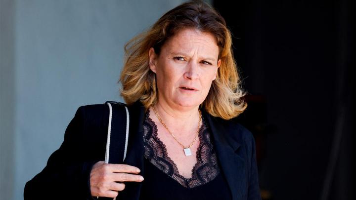 Una ministra francesa propuso dictar clases de cocina para combatir la inflación