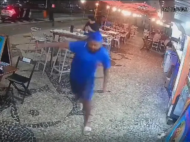 Asesinan a tres médicos a sangre fría en plena vía pública