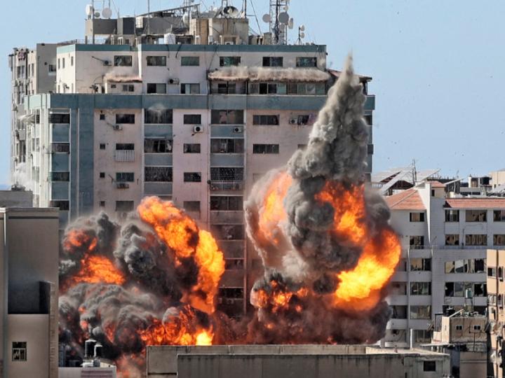 Cancillería recomendó a los argentinos que salgan de Israel