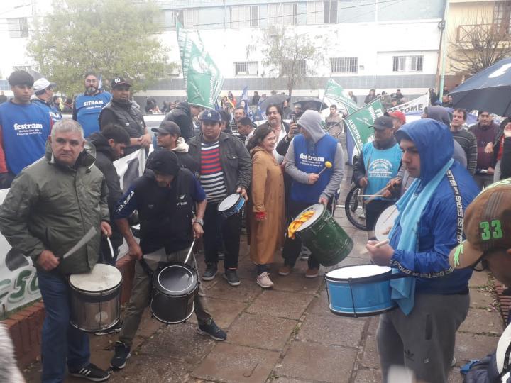 No hubo acuerdo y municipales paran 3 días en la provincia