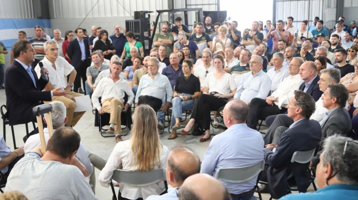 Massa en Rafaela: “Argentina sale y resuelve sus problemas trabajando” 