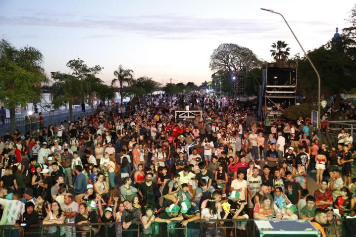 30.000 personas celebraron los 450 años de Santa Fe Capital