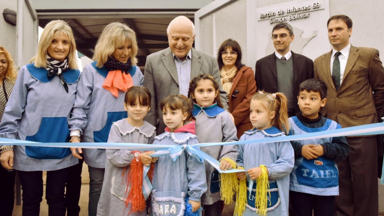 “Santa Fe es una de las provincias que más invierte en Educación”