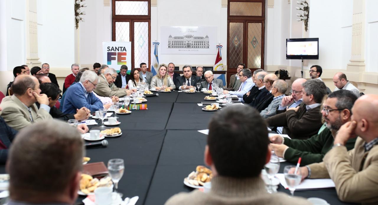 Energía: buscan amortiguar el impacto por sectores