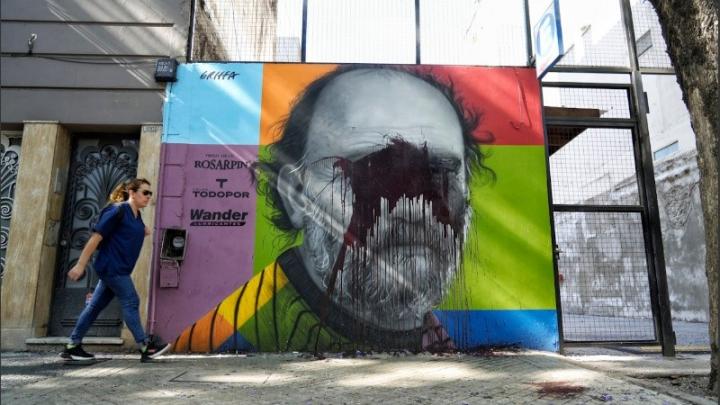 Vandalizaron el mural de Roberto Fontanarrosa en Rosario