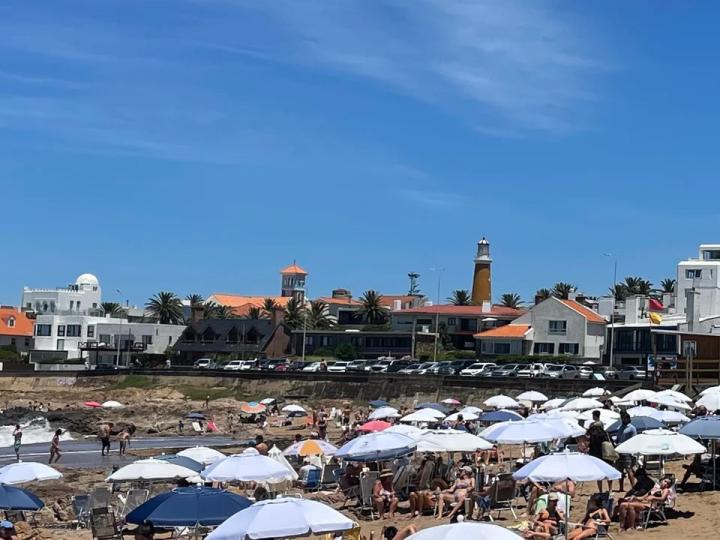 La clase media argentina le dice “chau” a Punta del Este