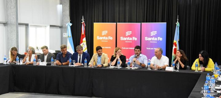 Pullaro llevó su gabinete a Venado Tuerto para “estar cerca de la gente” 