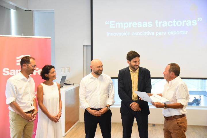 Pullaro presentó un programa para potenciar las exportaciones