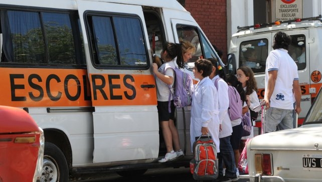 Transporte escolar: hasta 75 mil pesos para llevar los chicos a la escuela