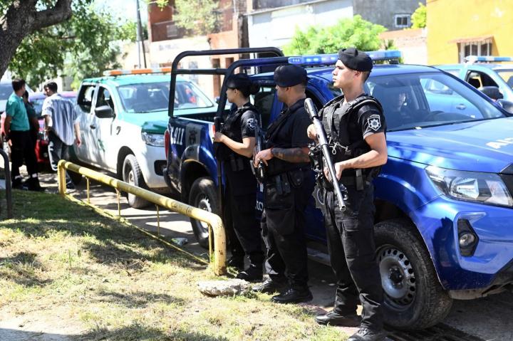 Ciudad de Santa Fe: nueve allanamientos y tres detenidos