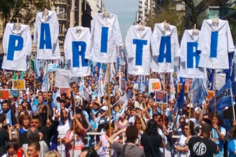 Paritaria docente: el gobierno ofreció un piso salarial de $ 310.000