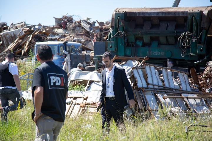 Clausuran 5 desarmaderos y chatarrerías en el sur provincial